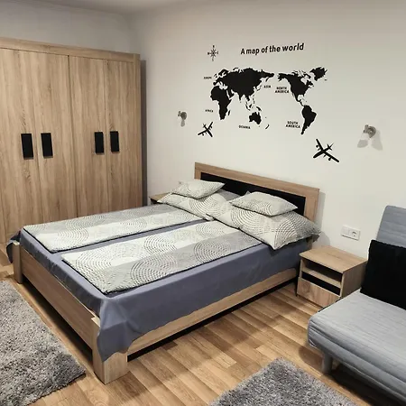 阿格里亚公寓 埃格尔